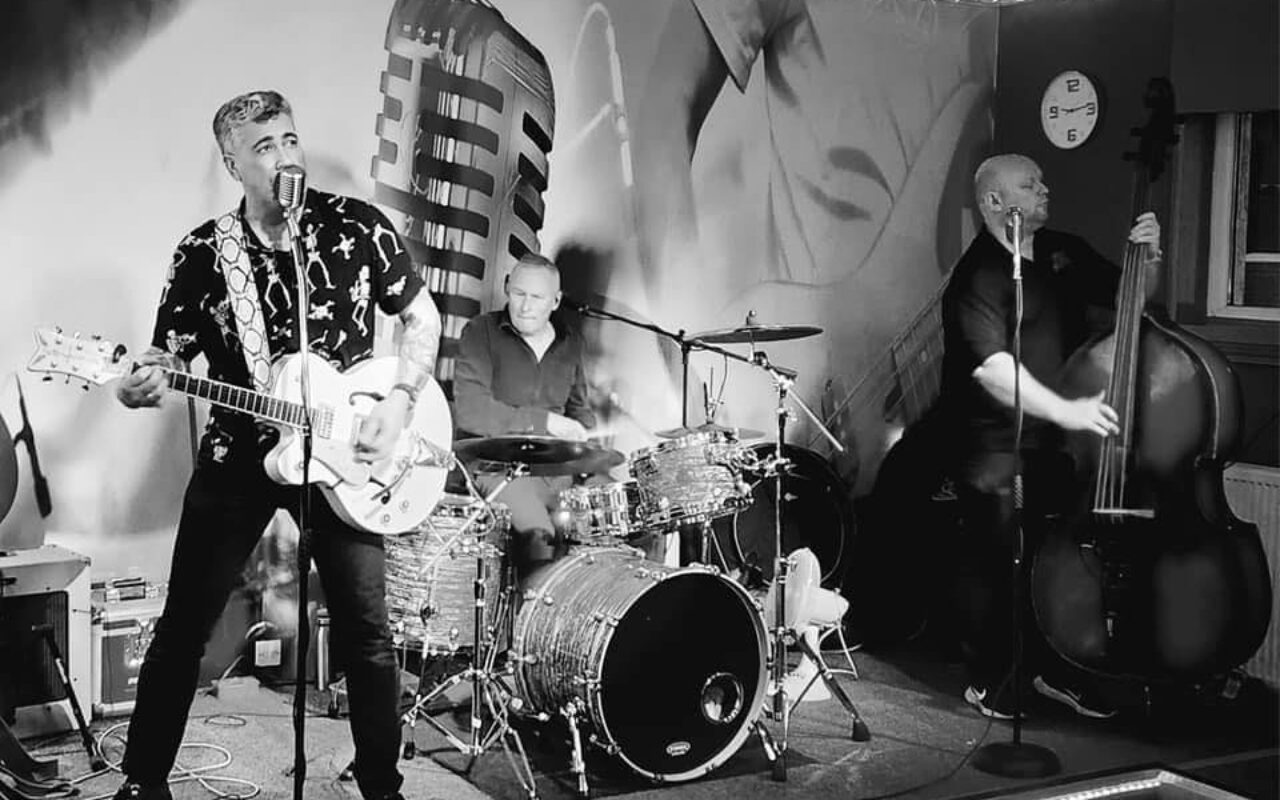 Paisley live music gigs this weekend and all next week