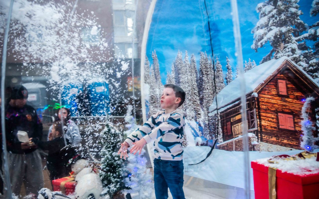 Renfrewshire towns to light up for Christmas – Renfrew, Erskine, Johnstone and Linwood