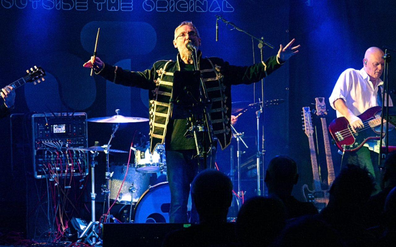 Paisley live music this weekend and all next week