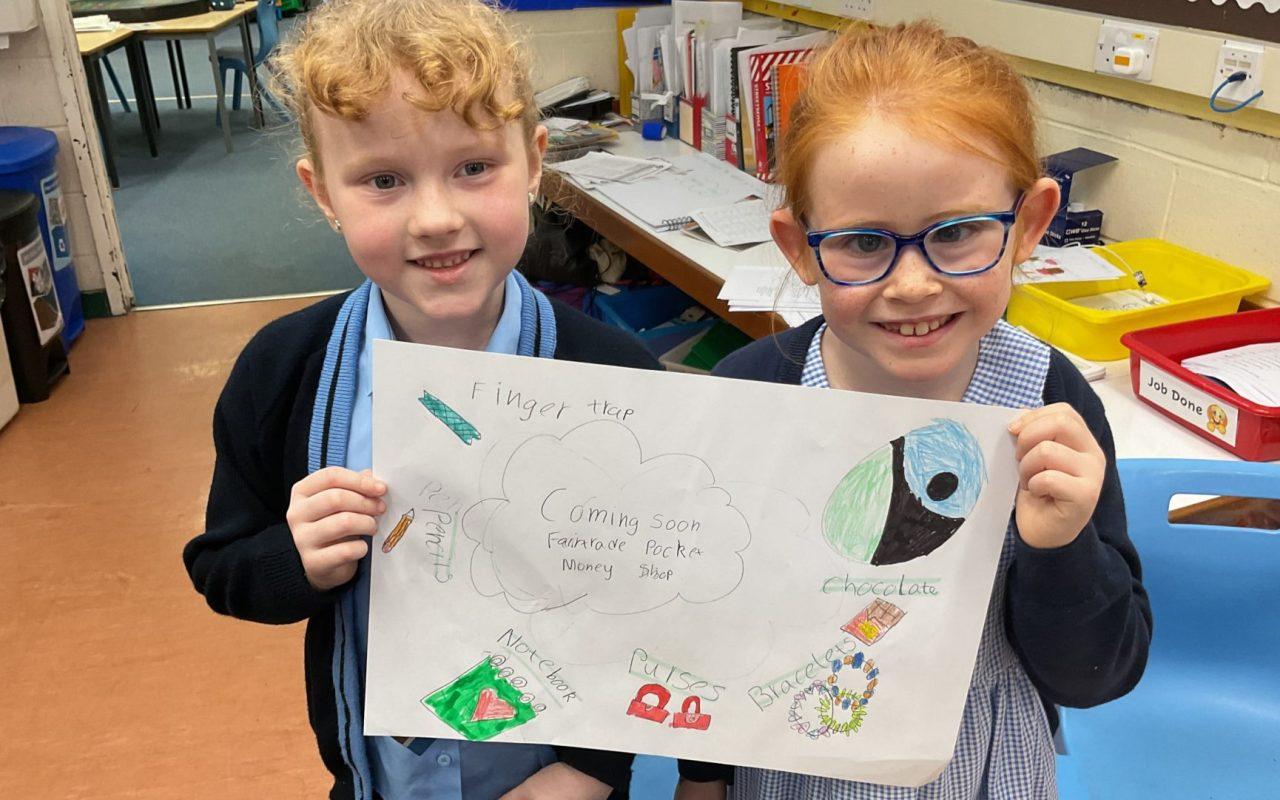 Erskine primary school achieves step-up in Fairtrade status