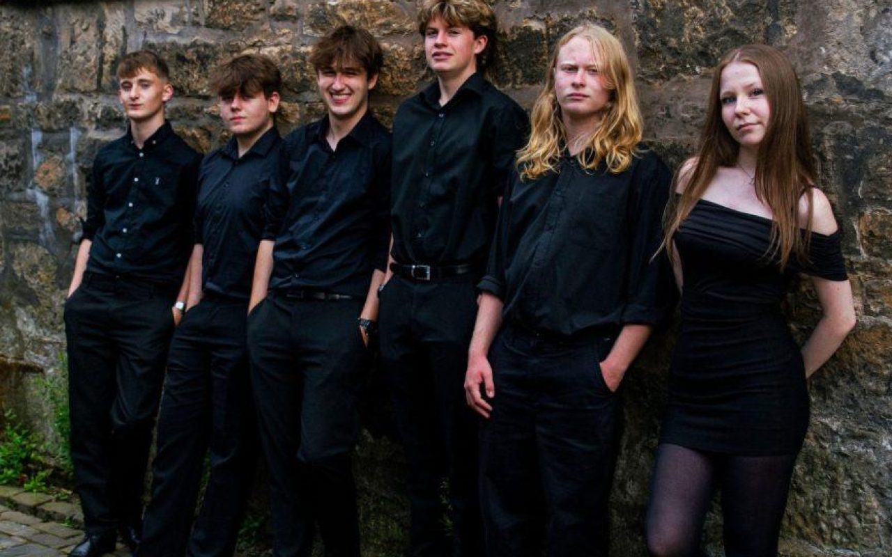 PAISLEY LIVE MUSIC gigs this weekend and all next week