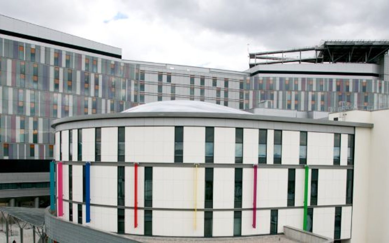 McGill’s Buses introduce new Renfrew Bridge service to connect QEUH and Clydebank, and Braehead