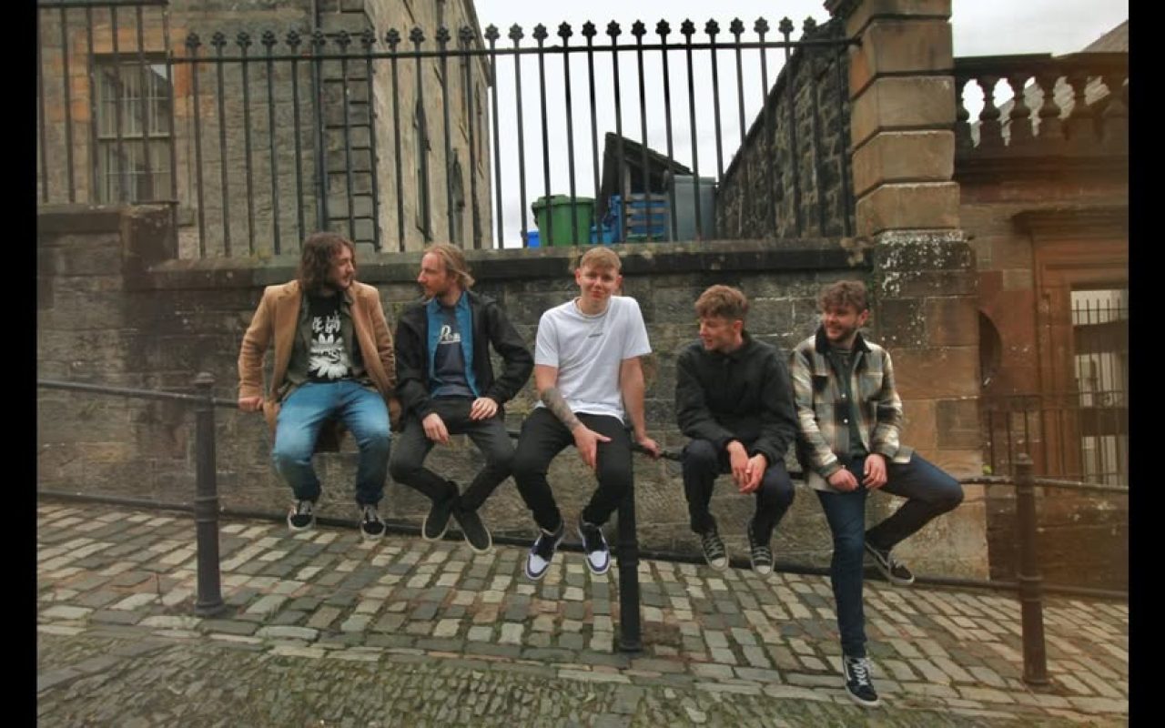 Paisley live music this weekend and all next week